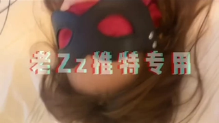 超騷白虎貧乳蘿莉各種鬧市街道超市戶外露出微信福利64部合集 Part (63)