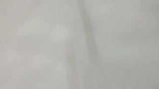 颜值爆表完美露脸女神热舞诱惑，换透明内裤，不过还是尺度小